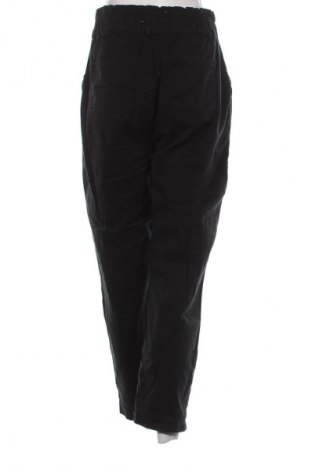 Дамски панталон Reserved, Размер M, Цвят Бял, Цена 3,06 €