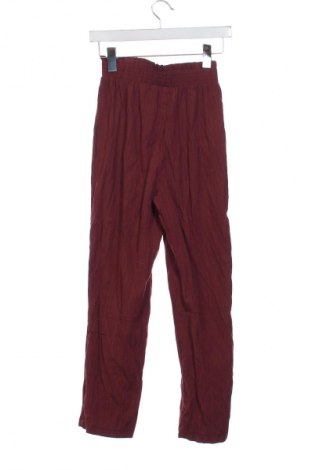 Damskie spodnie SHEIN, Rozmiar XS, Kolor Czerwony, Cena 26,79 zł