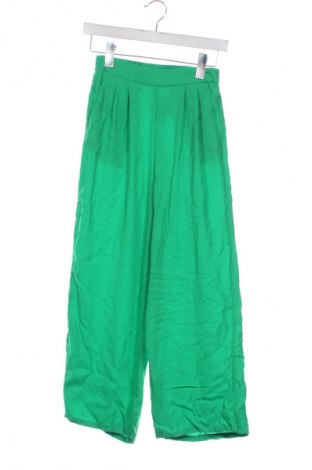 Damskie spodnie Sinsay, Rozmiar XS, Kolor Zielony, Cena 27,40 zł