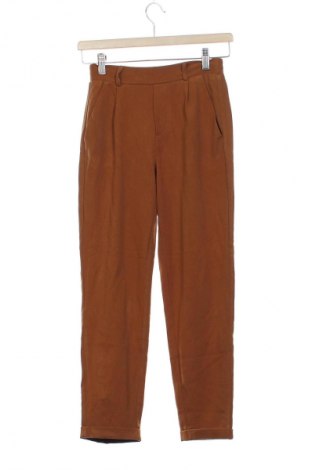 Γυναικείο παντελόνι Stradivarius, Μέγεθος XS, Χρώμα Καφέ, Τιμή 2,99 €