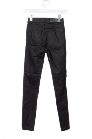 Damskie spodnie Stradivarius, Rozmiar XS, Kolor Czarny, Cena 30,99 zł