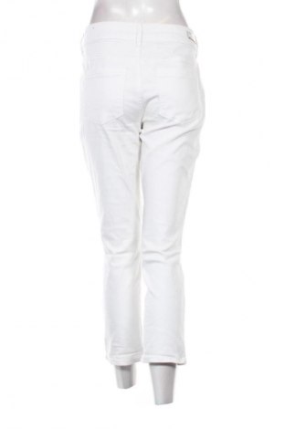 Damenhose Street One, Größe XL, Farbe Weiß, Preis 5,99 €