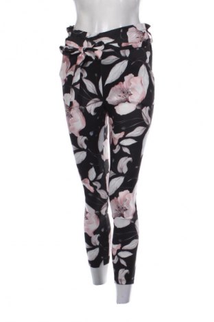 Γυναικείο παντελόνι Unbranded, Μέγεθος S, Χρώμα Πολύχρωμο, Τιμή 2,99 €