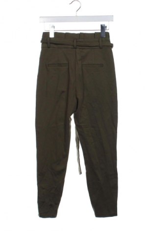 Dámské kalhoty  Vero Moda, Velikost XS, Barva Zelená, Cena  99,00 Kč