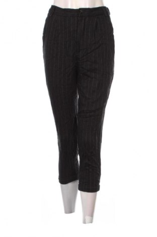 Pantaloni de femei Zara, Mărime S, Culoare Multicolor, Preț 10,99 Lei, #134130319