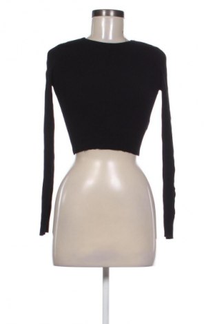 Dámský svetr Bershka, Velikost M, Barva Černá, Cena  249,00 Kč