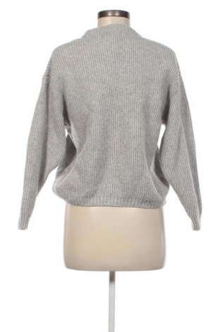 Dámský svetr H&M, Velikost M, Barva Šedá, Cena  249,00 Kč