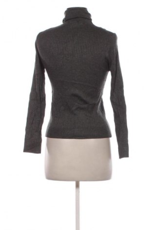 Dámský svetr Primark, Velikost M, Barva Šedá, Cena  229,00 Kč