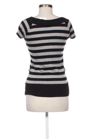 Dámský svetr Unbranded, Velikost S, Barva Vícebarevné, Cena  145,00 Kč