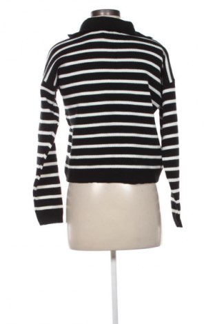 Дамски пуловер Unbranded, Размер S, Цвят Многоцветен, Цена 10,73 €