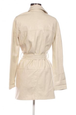 Дамско палто Bershka, Размер M, Цвят Бежов, Цена 8,18 €