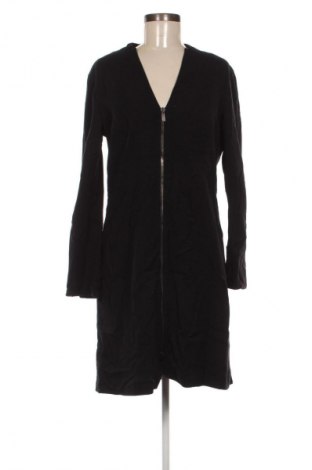 Damski płaszcz Blacky Dress, Rozmiar M, Kolor Czarny, Cena 16,99 zł