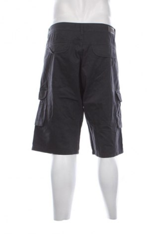 Pantaloni scurți de bărbați Alessandro Salvarini, Mărime XL, Culoare Gri, Preț 85,99 Lei