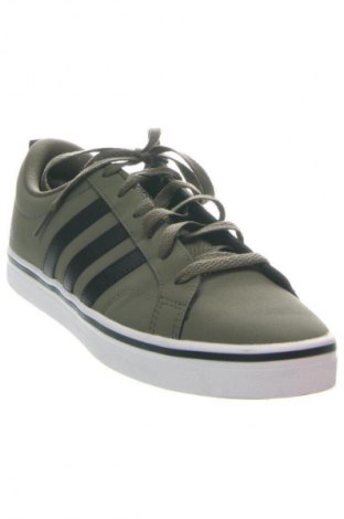Мъжки обувки Adidas, Размер 44, Цвят Зелен, Цена 38,85 €
