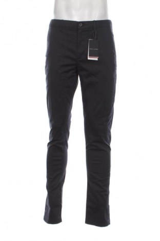 Pantaloni de bărbați Tommy Hilfiger, Mărime M, Culoare Multicolor, Preț 241,99 Lei