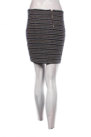 Пола About You, Размер M, Цвят Многоцветен, Цена 2,04 €