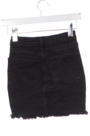 Fustă Bershka, Mărime XXS, Culoare Negru, Preț 47,34 Lei
