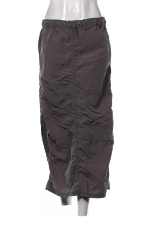 Spódnica Bershka, Rozmiar M, Kolor Szary, Cena 23,99 zł