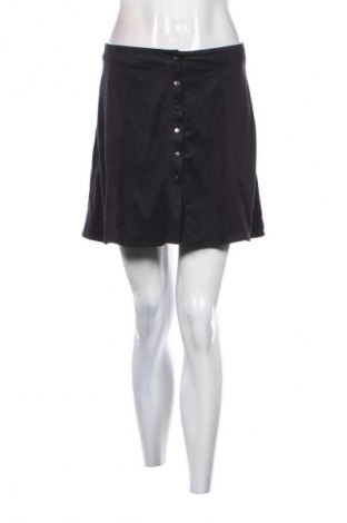 Rock Bershka, Größe S, Farbe Schwarz, Preis 1,99 €