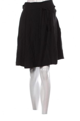 Spódnica Dika, Rozmiar S, Kolor Czarny, Cena 109,95 zł