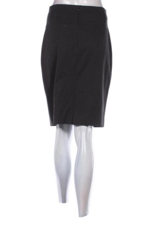 Sukně Dika, Velikost S, Barva Vícebarevné, Cena  49,00 Kč