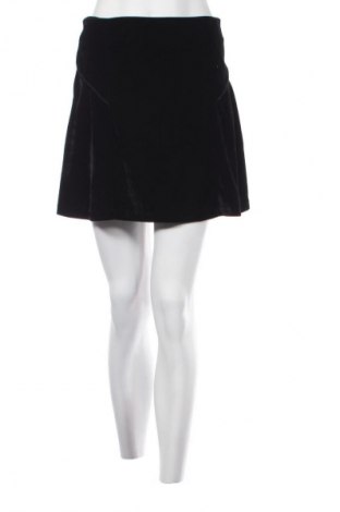 Пола Forever 21, Размер S, Цвят Черен, Цена 2,04 €