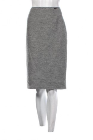 Пола Geiger, Размер S, Цвят Сив, Цена 3,06 €