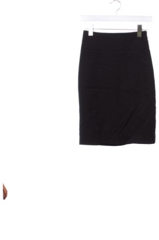 Sukně H&M, Velikost XS, Barva Černá, Cena  49,00 Kč