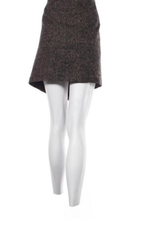 Пола H&M, Размер XL, Цвят Многоцветен, Цена 6,64 €