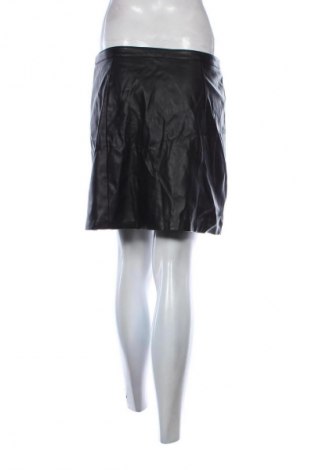 Sukně Mango, Velikost M, Barva Černá, Cena  99,00 Kč