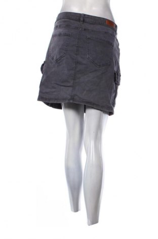 Rock ONLY, Größe L, Farbe Grau, Preis 6,99 €