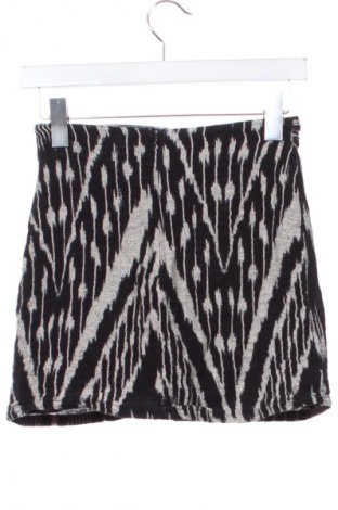 Sukně Pull&Bear, Velikost XS, Barva Vícebarevné, Cena  49,00 Kč
