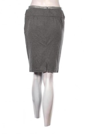 Пола River Island, Размер M, Цвят Сив, Цена 2,04 €