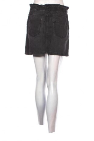 Spódnica Terranova, Rozmiar S, Kolor Szary, Cena 10,99 zł