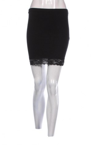 Spódnica Terranova, Rozmiar S, Kolor Czarny, Cena 14,99 zł