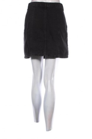 Sukně Trendyol, Velikost S, Barva Černá, Cena  179,00 Kč