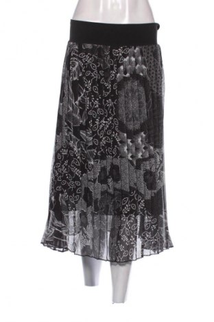 Sukně Unbranded, Velikost M, Barva Vícebarevné, Cena  205,00 Kč