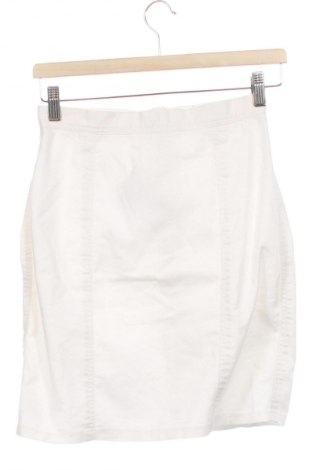 Пола Unbranded, Размер XS, Цвят Бял, Цена 2,04 €