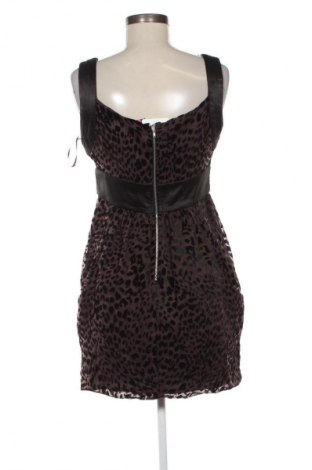 Рокля 2B Bebe, Размер M, Цвят Многоцветен, Цена 8,24 €