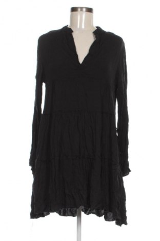 Sukienka Amisu, Rozmiar M, Kolor Czarny, Cena 20,99 zł