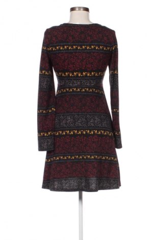 Šaty  Apricot, Velikost M, Barva Vícebarevné, Cena  259,00 Kč