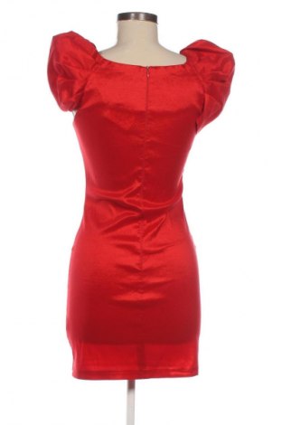 Kleid Ax Paris, Größe M, Farbe Rot, Preis 6,99 €
