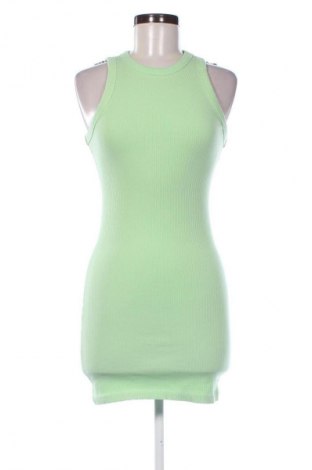 Φόρεμα Bershka, Μέγεθος S, Χρώμα Πράσινο, Τιμή 17,99 €