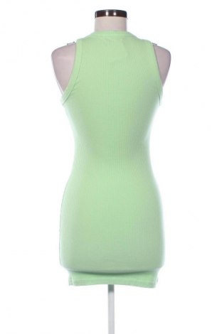 Φόρεμα Bershka, Μέγεθος S, Χρώμα Πράσινο, Τιμή 17,99 €