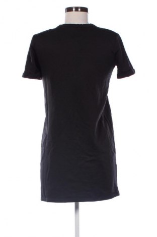 Kleid Bershka, Größe S, Farbe Schwarz, Preis 11,99 €