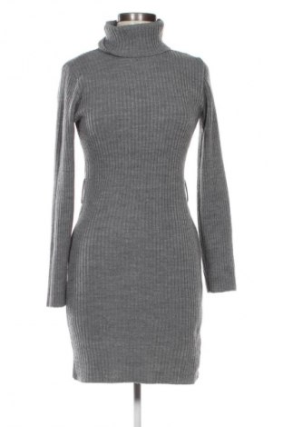 Šaty  Body Flirt, Velikost M, Barva Šedá, Cena  369,00 Kč