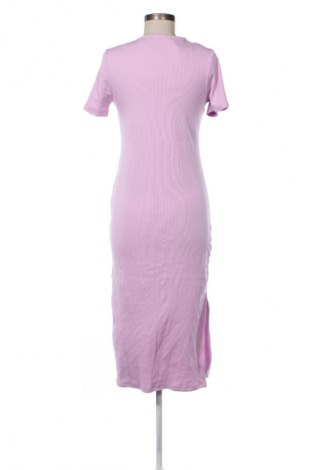 Šaty  C&A, Velikost M, Barva Fialová, Cena  230,00 Kč
