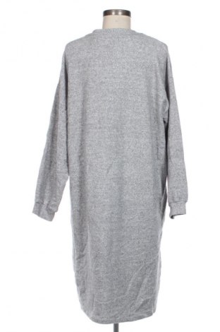 Рокля C&A, Размер L, Цвят Сив, Цена 8,18 €
