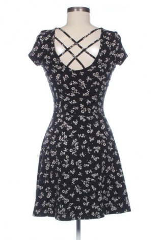 Šaty  Clockhouse, Velikost M, Barva Vícebarevné, Cena  249,00 Kč