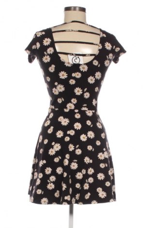 Kleid Clockhouse, Größe XS, Farbe Mehrfarbig, Preis 6,99 €